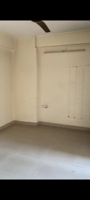 Room in 3 BHK Apartment at Galaxy North Avenue ll, Gaur City 2 – for Rent