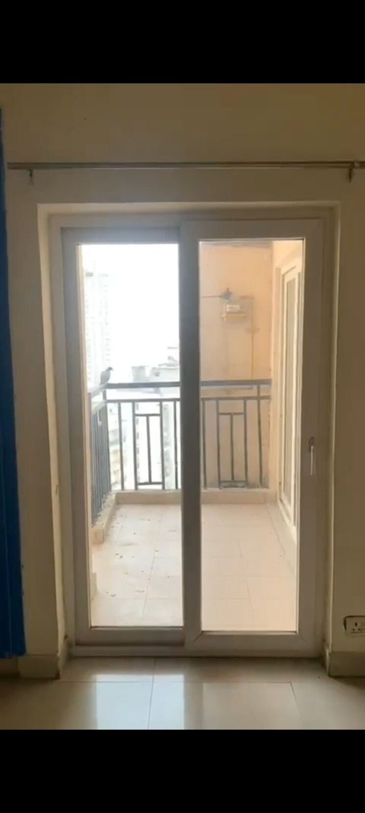 Room, galaxy-north-avenue-ll 3 Bedroom 1250 Sq.Ft. Apartment In Gaur City 2 Greater Noida 9500888