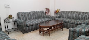  Plot For Sale in Dhavalgiri Apartment Sector 11, Sector 11