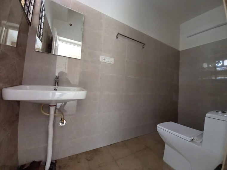 Bathroom, regency-place 2 Bedroom 1400 Sq.Ft. Apartment In Richmond Road Bangalore 9500932