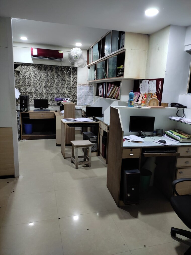 Team Area, bhawanipore Commercial Office Space 1786 Sq.Ft. In Bhawanipore Kolkata 9500875
