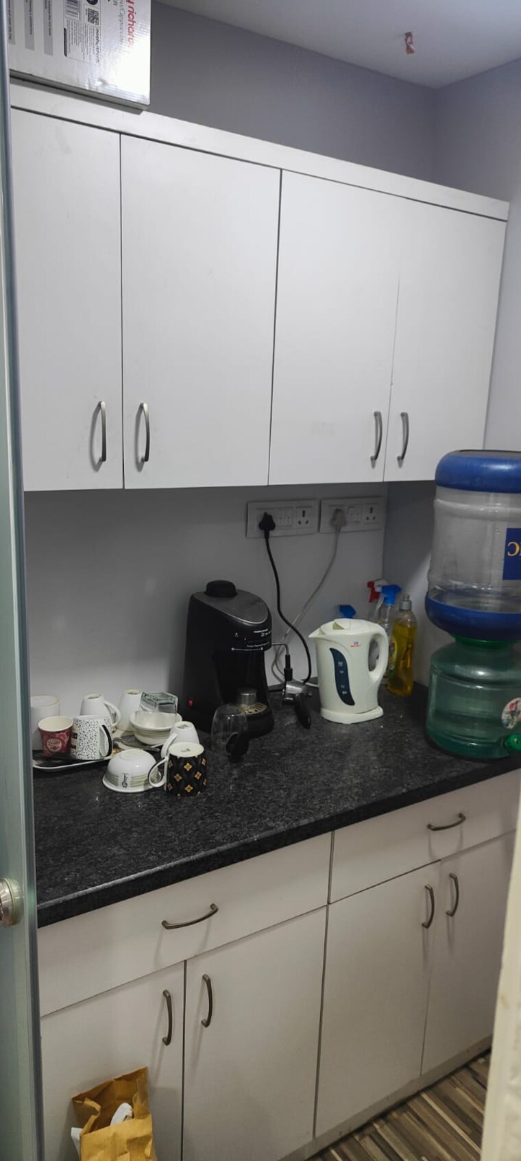 Team Area, shivalik-shilp Commercial Office Space 915 Sq.Ft. In Sanidhya Ahmedabad 9500903