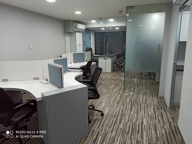 Team Area, shivalik-shilp Commercial Office Space 915 Sq.Ft. In Sanidhya Ahmedabad 9500903