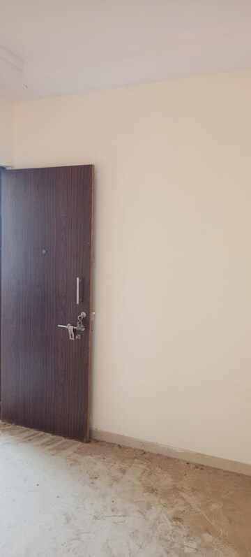 Room in 1 BHK Apartment at JP Omkar Swarupa, Titwala – for Sale