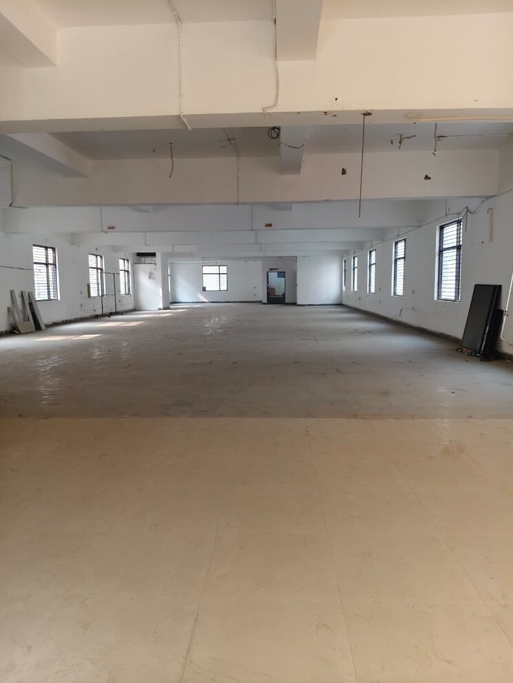 Kitchen, sector 63 Commercial Warehouse 4500 Sq.Ft. In Sector 63 Noida 9500936