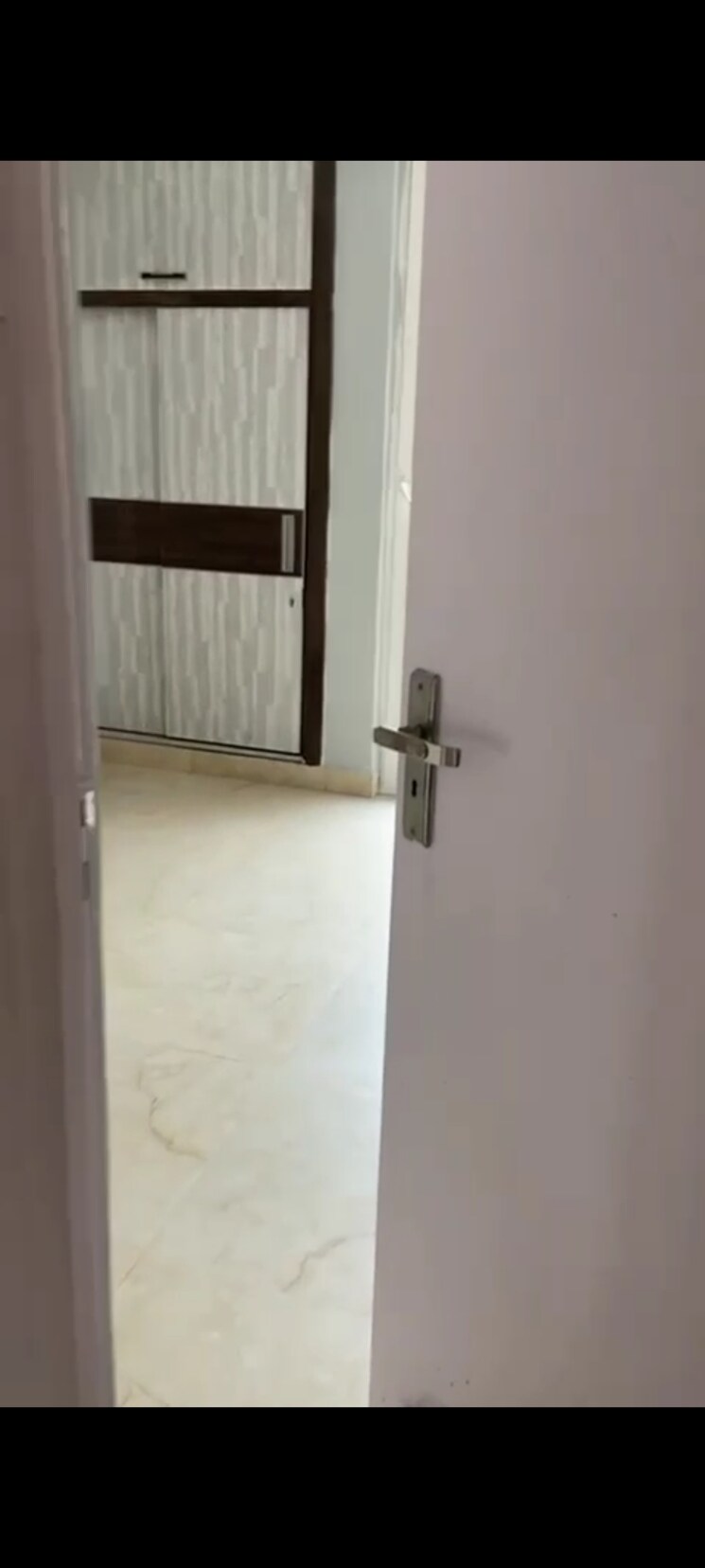 Bathroom, spring-meadows 4 Bedroom 2125 Sq.Ft. Apartment In Tech Zone 4 Greater Noida Greater Noida 9500973