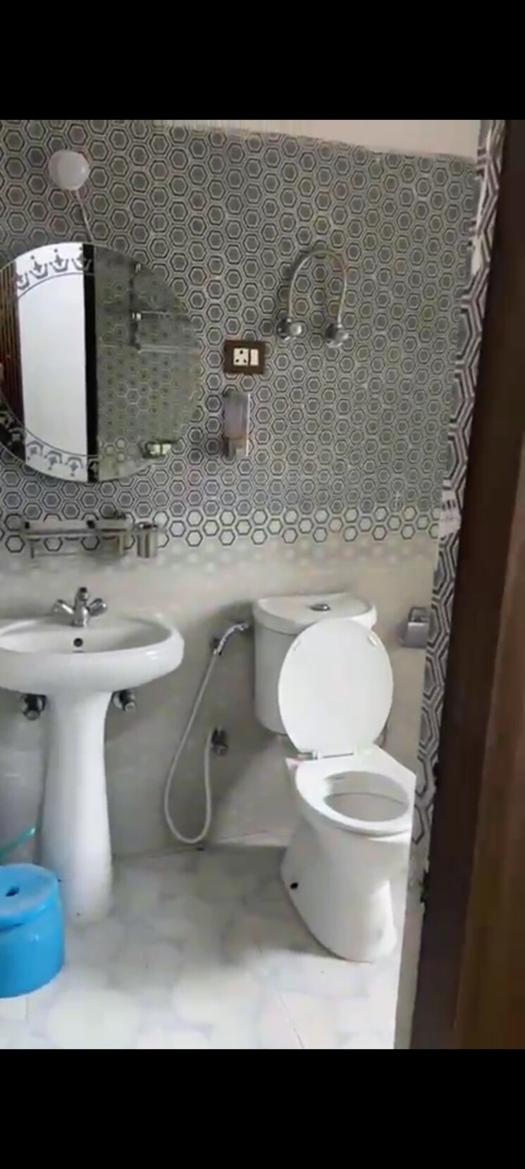 Bathroom, spring-meadows 4 Bedroom 2125 Sq.Ft. Apartment In Tech Zone 4 Greater Noida Greater Noida 9500973