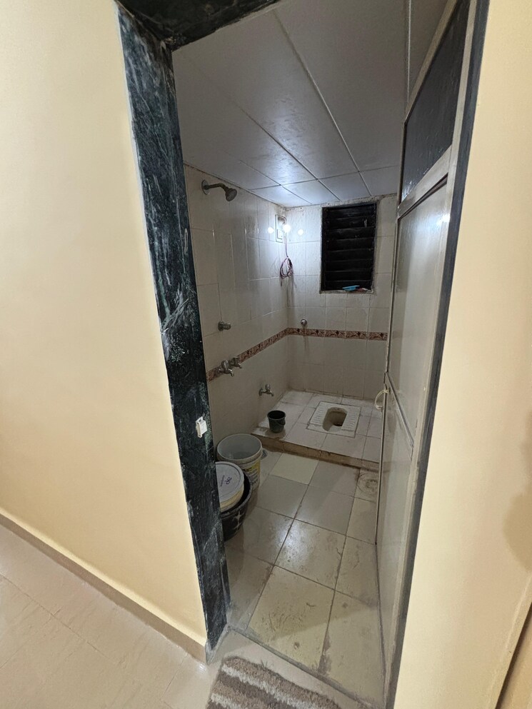 Bathroom, gayatri-dham-chs 1 Bedroom 420 Sq.Ft. Apartment In Titwala Thane 9500964