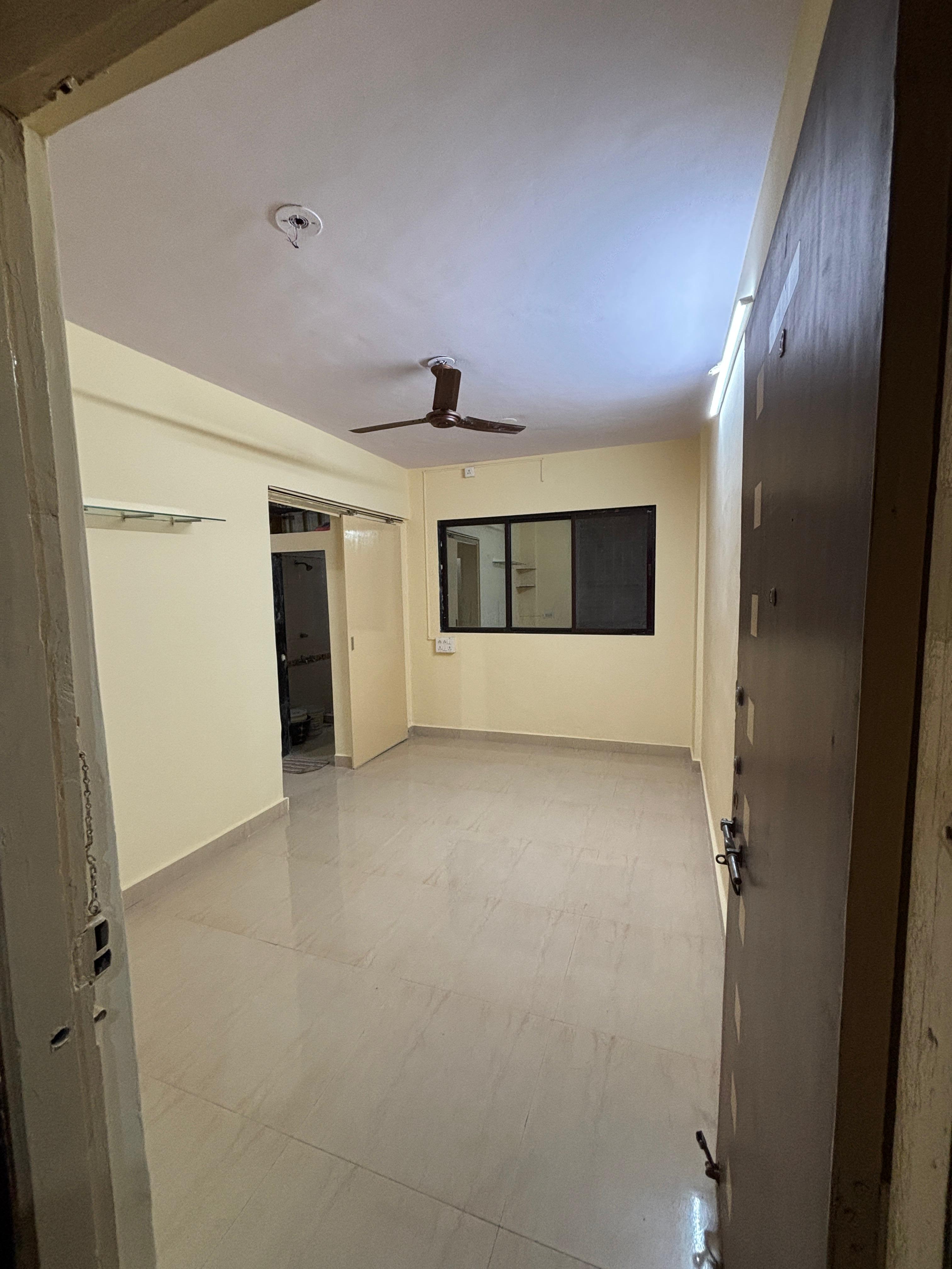 1 BHK Apartment For Sale in Gayatri Dham CHS