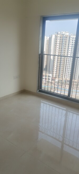 Room in 3 BHK Apartment at Vasai Tower, Vasai West – for Sale