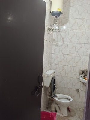 1 BHK Builder Floor For Rent in Lajpat Nagar 4