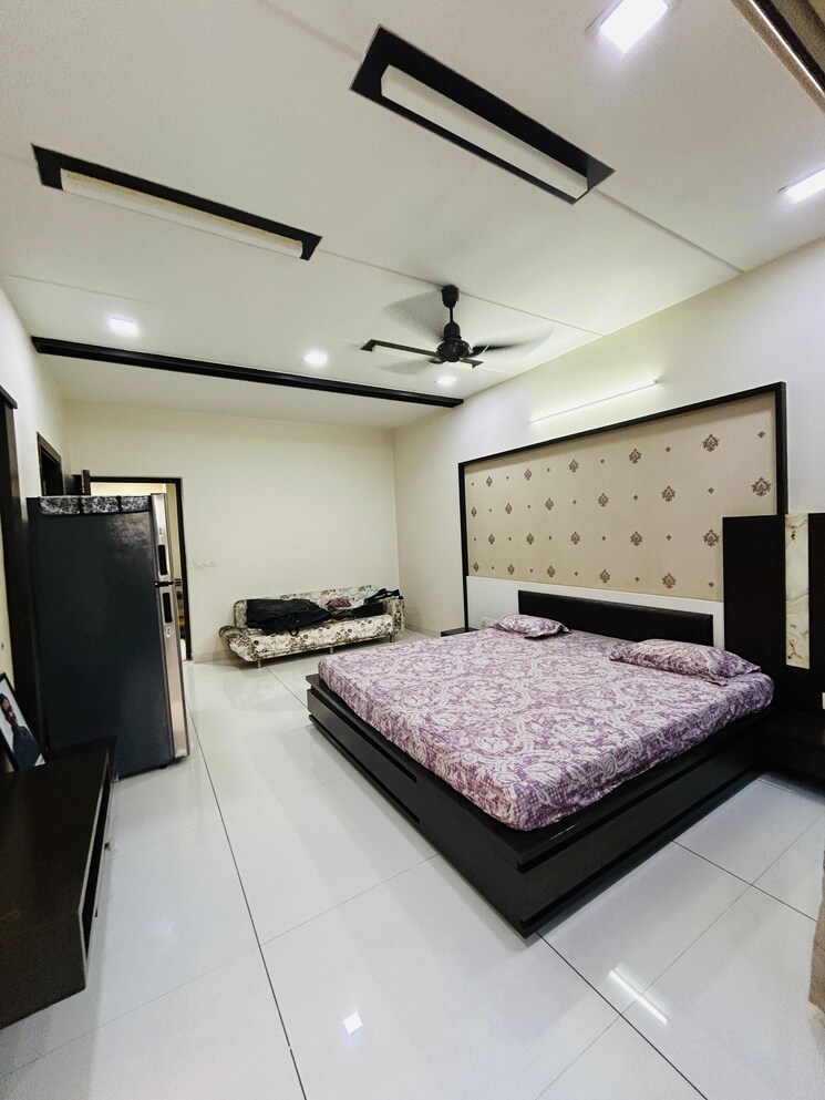Bedroom, science city 4 Bedroom 470 Sq.Yd. Villa In Science City Ahmedabad 9500996