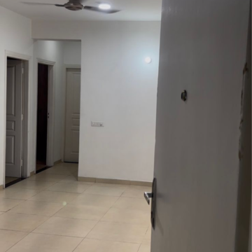Room in 2 BHK Apartment at Sushma Joynest MOH, Bir Chhat – for Rent
