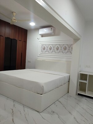 Bathroom in 2 BHK Apartment at Golden Arch Langford Garden, Langford Gardens – for Rent