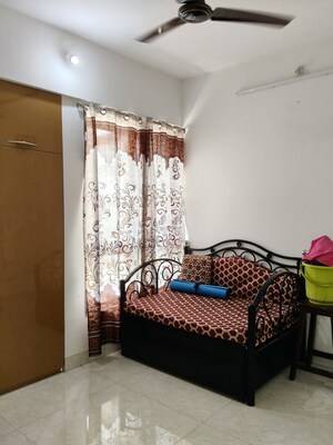 Bedroom in 1 BHK Apartment at Gulmohar CHS Bandra East, Bandra East – for Rent