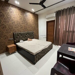 3 BHK Apartment For Rent in Vip Road