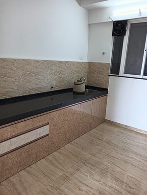 Room in 2.5 BHK Apartment at VTP Belair, Mahalunge – for Rent