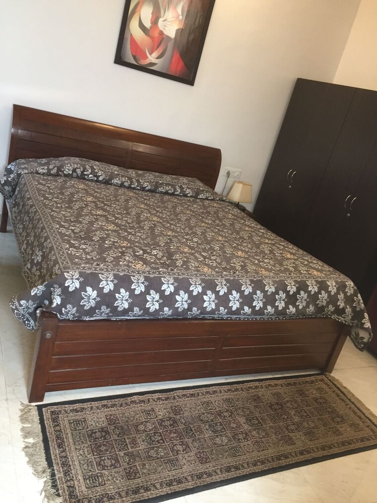 Bedroom, lajpat nagar 4 2 Bedroom 100 Sq.Yd. Builder Floor In Lajpat Nagar 4 Delhi 9501165