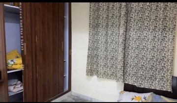 Bedroom in 3 BHK Builder Floor at Unitech South City 1, South City 1 – for Rent