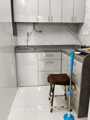 Team Area in 1 BHK Apartment at Gulmohar CHS Bandra East, Bandra East – for Rent