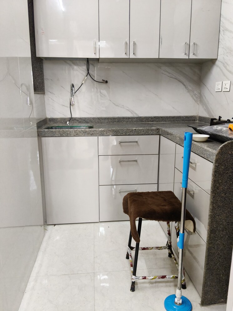 Team Area, gulmohar-chs-bandra-east 1 Bedroom 322 Sq.Ft. Apartment In Bandra East Mumbai 9501174