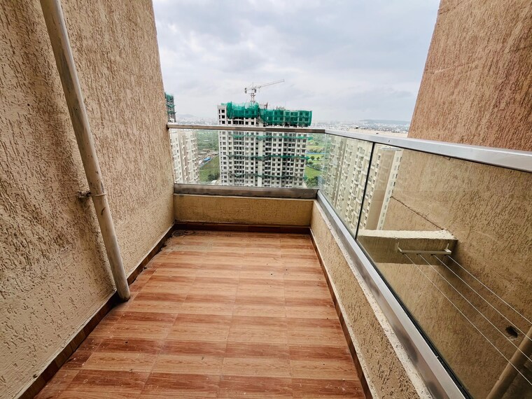 Swimming Pool, vtp-cygnus 2 Bedroom 649 Sq.Ft. Apartment In Kharadi Pune 9501171