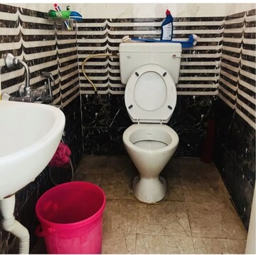 Master Bedroom in 1 BHK Builder Floor at Gachibowli – for Rent