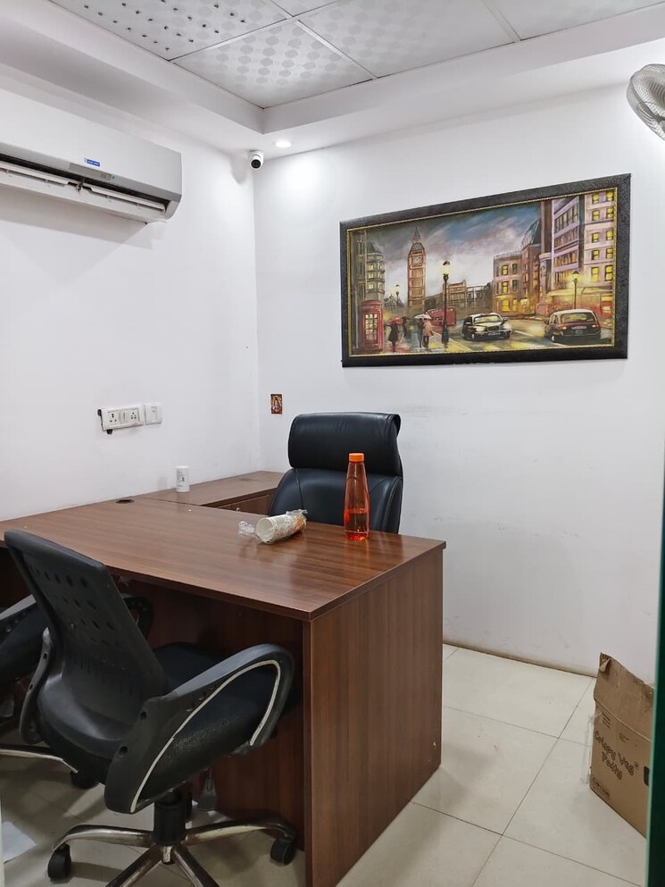 Kitchen, sector 63 Commercial Office Space 3780 Sq.Ft. In Sector 63 Noida 9501163