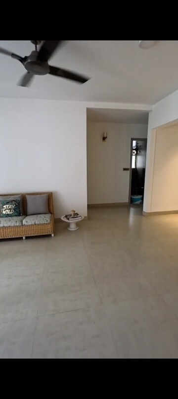 Room in 1 BHK Apartment at Suryamukhi Garden Apartment, Vittal Mallya Road – for Rent
