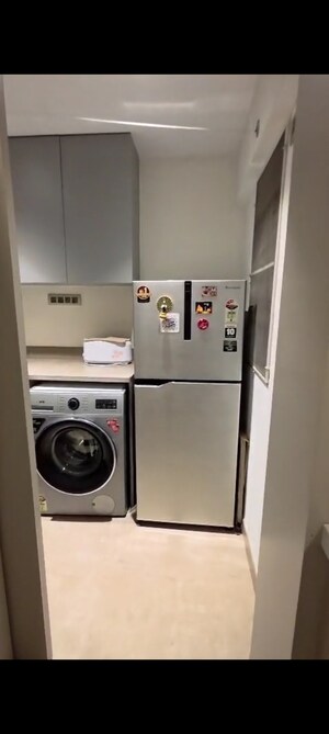 Furnished Amenities in 1 BHK Apartment at Suryamukhi Garden Apartment, Vittal Mallya Road – for Rent