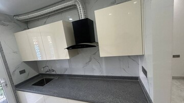 Furnished Amenities in 1 BHK Apartment at Freedom Fighters Enclave – for Rent