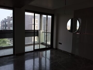 Room in 4 BHK Builder Floor at Sector 65 – for Sale