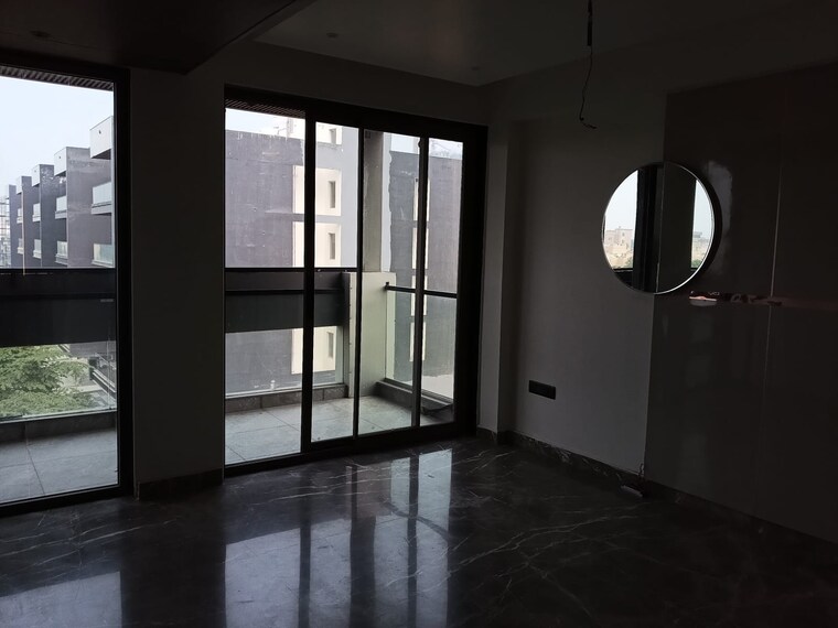 Room, sector 65 4 Bedroom 2400 Sq.Ft. Builder Floor In Sector 65 Gurgaon 9501159