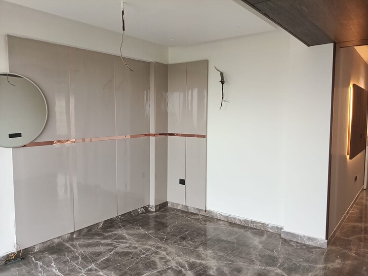 undefined, sector 65 4 Bedroom 2400 Sq.Ft. Builder Floor In Sector 65 Gurgaon 9501159