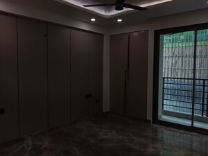 Room in 4 BHK Builder Floor at Sector 65 – for Sale