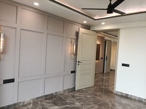 Building Lobby in 4 BHK Builder Floor at Sector 65 – for Sale