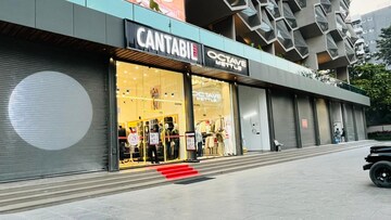  Showroom – Exterior View View at Scheme No 140 - for Rent