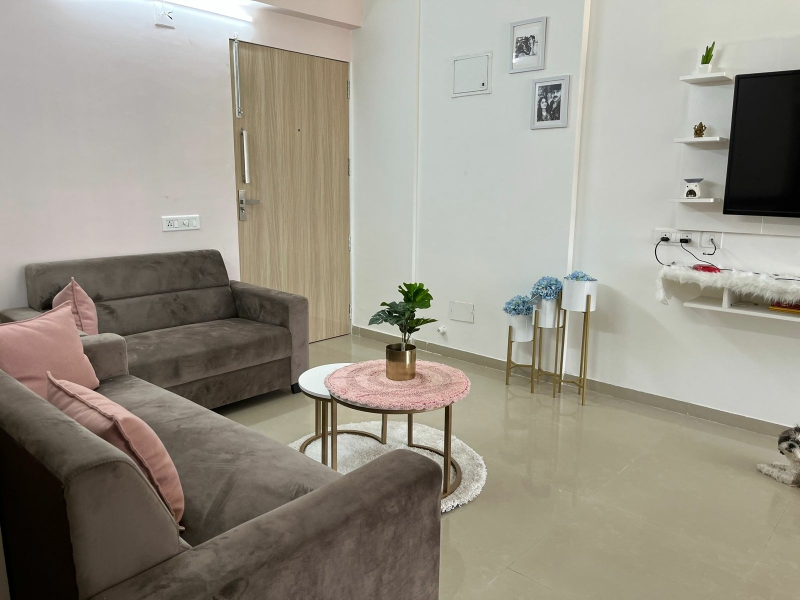 2 BHK + Extra Room Apartment For Rent in Near Vaishno Devi Circle On SG Highway