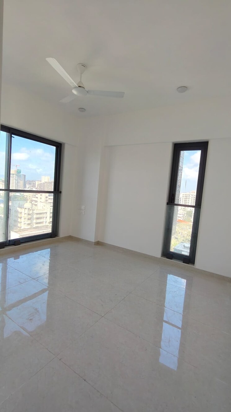 Room, silver-rock-apartment 3 Bedroom 1650 Sq.Ft. Apartment In Pali Hill Mumbai 9501254
