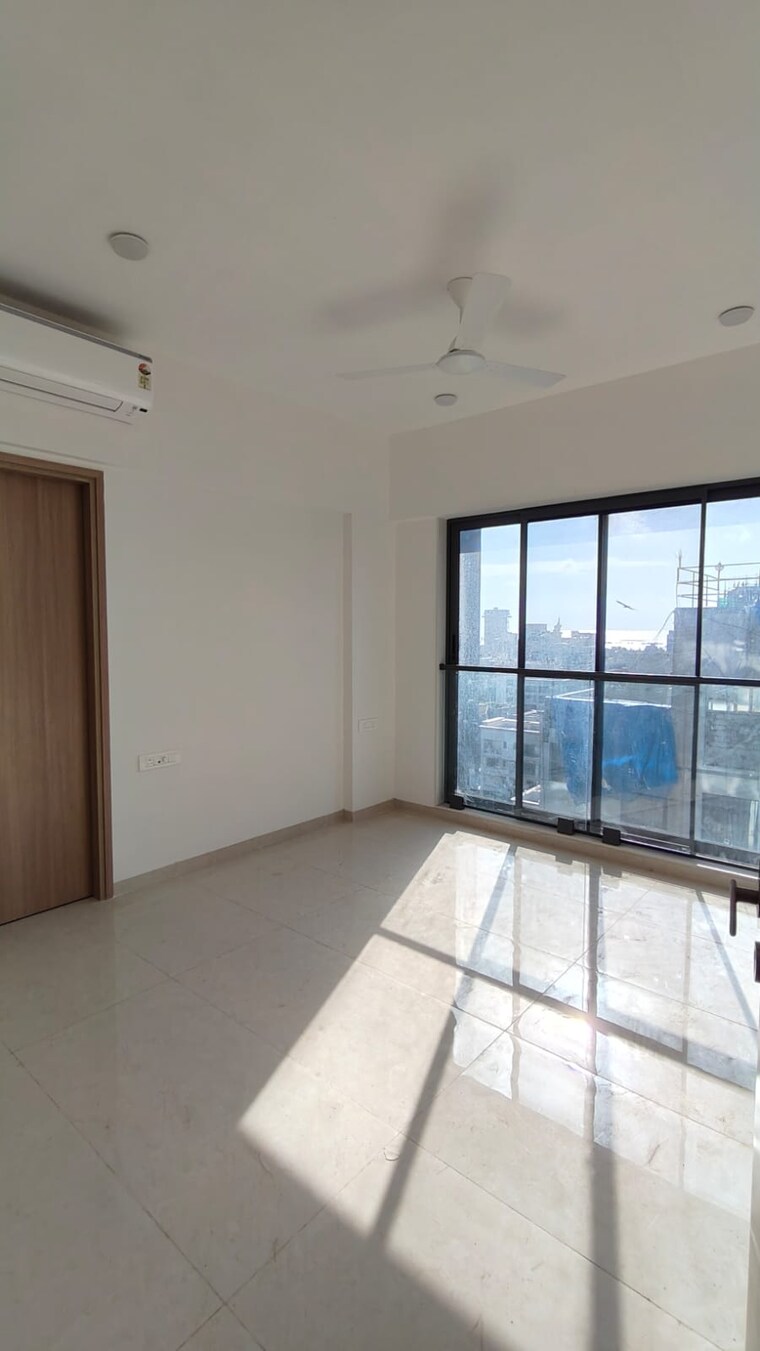 Room, silver-rock-apartment 3 Bedroom 1650 Sq.Ft. Apartment In Pali Hill Mumbai 9501254