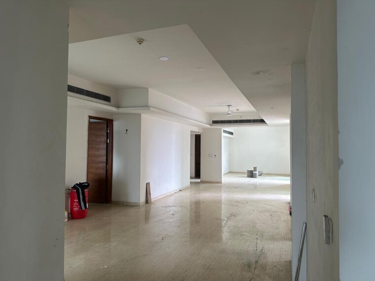 undefined, mahagun-mezzaria 4 Bedroom 4425 Sq.Ft. Apartment In Sector 78 Noida 9501286