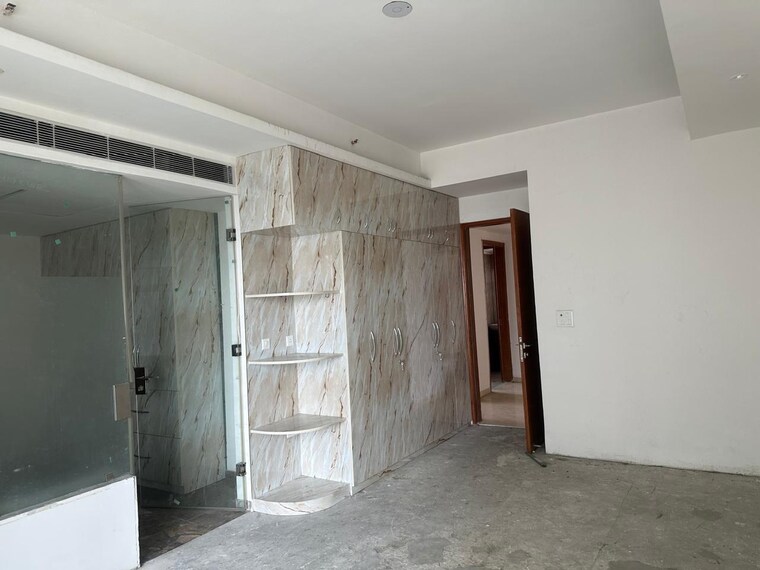 Room, mahagun-mezzaria 4 Bedroom 4425 Sq.Ft. Apartment In Sector 78 Noida 9501286