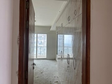 Room in 4 BHK Apartment at Mahagun Mezzaria, Sector 78 – for Sale