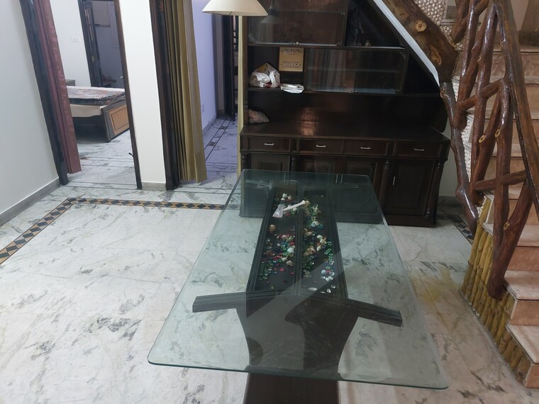 Living Room, gujranwala town 6 Bedroom 2800 Sq.Ft. Penthouse In Gujranwala Town Delhi 9501328