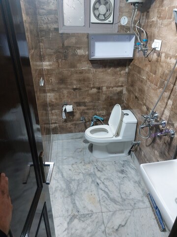 Attached Bathroom in 6 BHK Penthouse at Gujranwala Town – for Rent