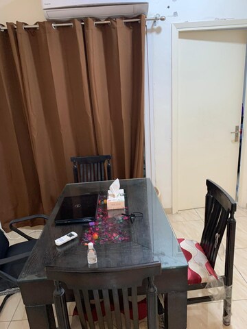 Furnished Amenities in 4 BHK Apartment at Gaur Atulyam, Omicron I Greater Noida – for Rent