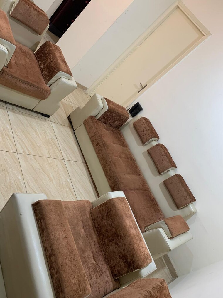 Living Room, gaur-atulyam 4 Bedroom 944 Sq.Ft. Apartment In Omicron I Greater Noida Greater Noida 9501288