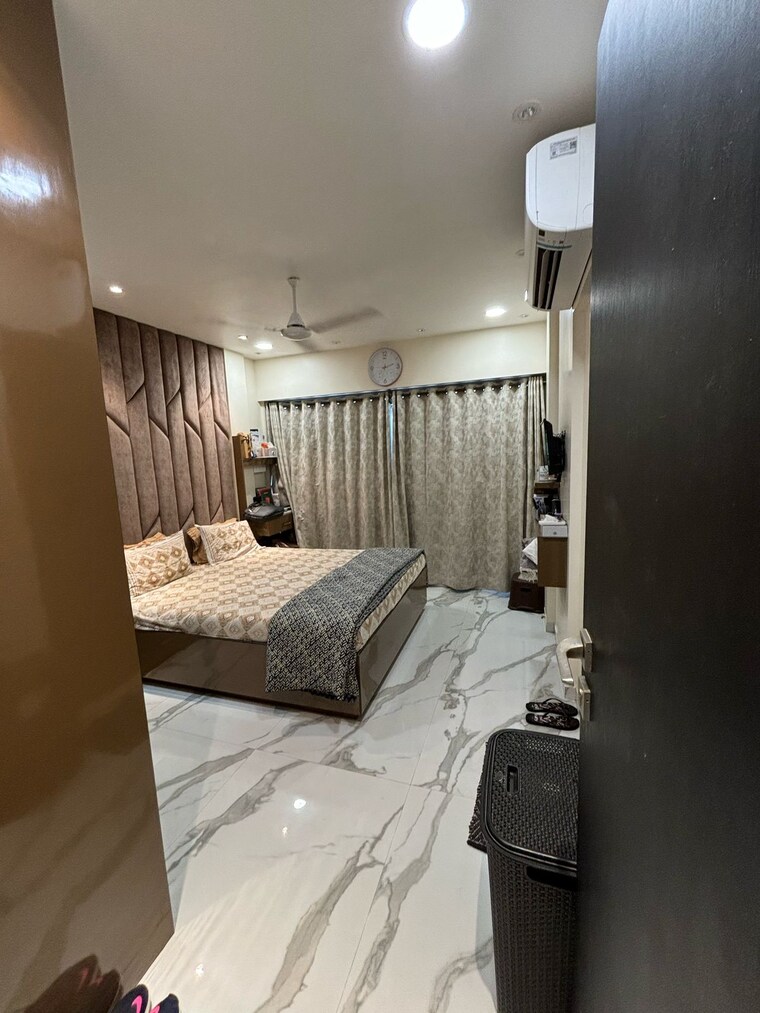 Team Area, platinum-park-reach 2 Bedroom 712 Sq.Ft. Apartment In Bandra West Mumbai 9501299