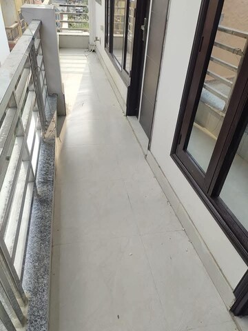 2 BHK Builder Floor For Rent in Chattarpur