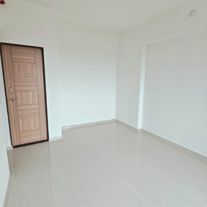 Room in 1 BHK Apartment at Lodha Panacea 1, Dombivli East – for Rent